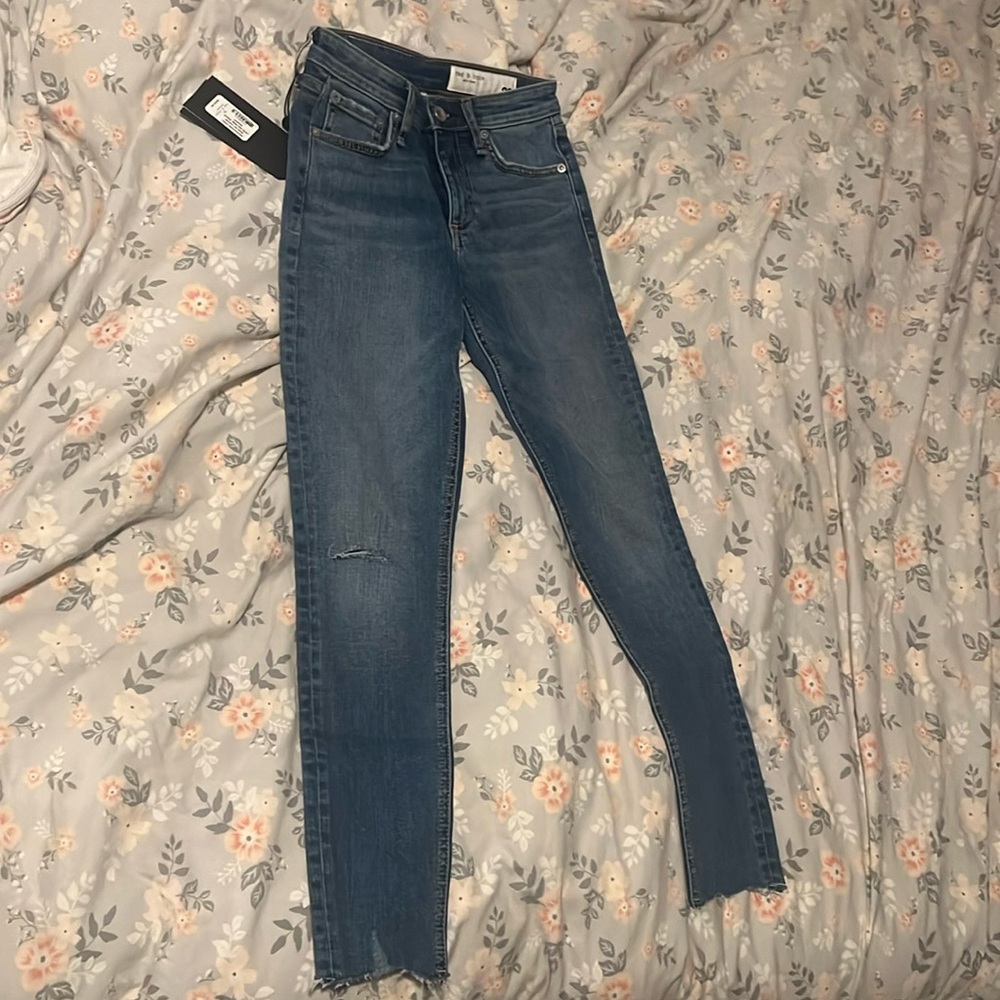 reg & bone cate Ripped Raw Ham Ankle Skinny Jeans (Mick)